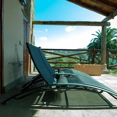 Azuaje Mountain Hideaway House *