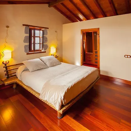 Azuaje Mountain Hideaway House Villa