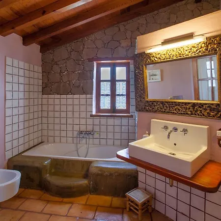 Mountain Hideaway House In Moya (Gran Canaria)