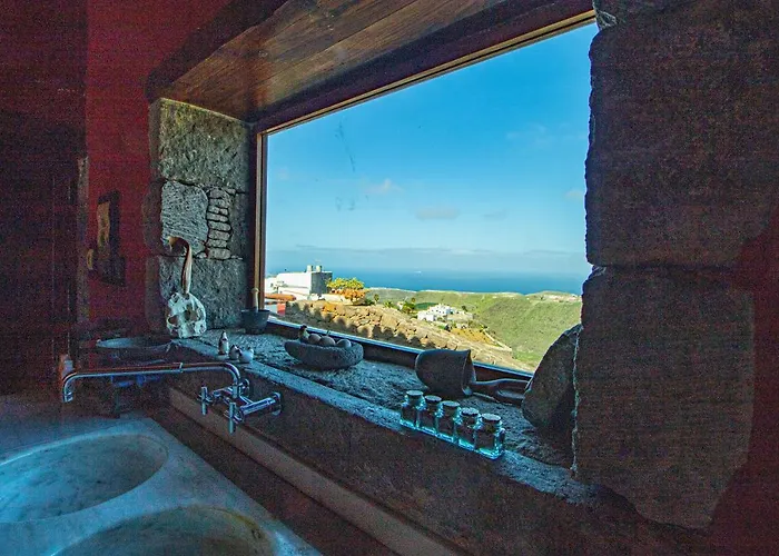 Azuaje Mountain Hideaway House Moya (Gran Canaria)