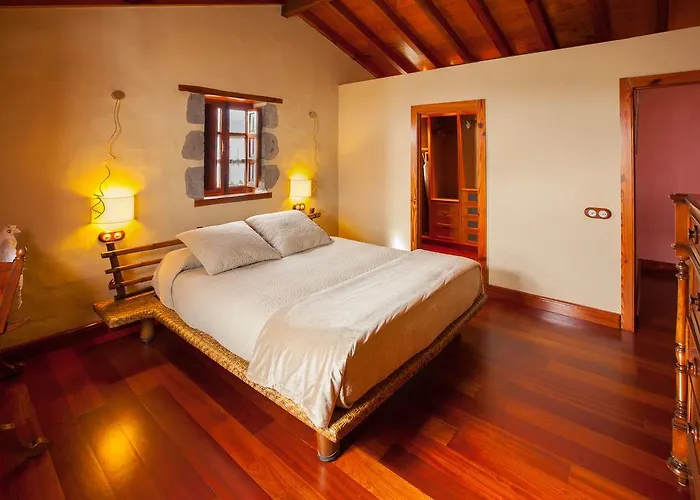 Azuaje Mountain Hideaway House Villa